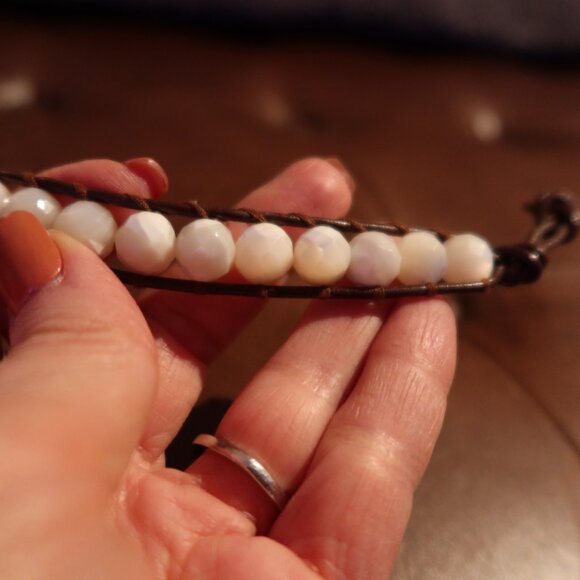 $145 Chan Luu bracelet with white stones brown leather tag stamped CL - Picture 4 of 11